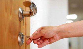 Blue Springs MO Locksmith Store Blue Springs, MO 816-219-1586 Blue Springs MO Locksmith Store Blue Springs, MO 816-219-1586